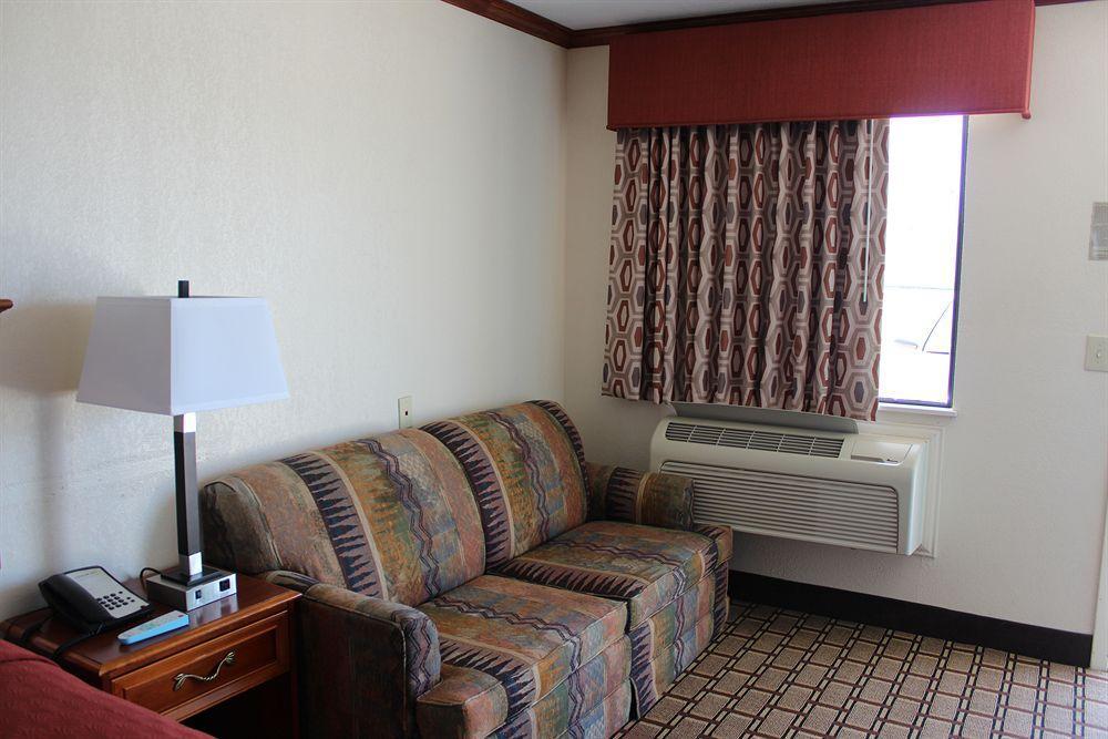 Sanger Inn Exterior photo